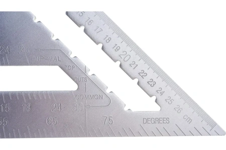 Алюминиевый угольник, 305 мм, Truper ET-12A